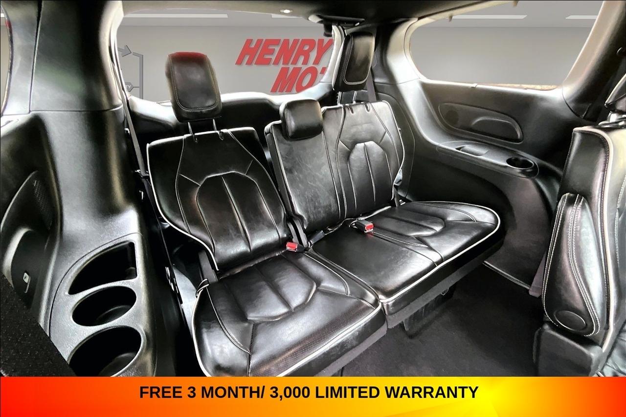 Chrysler Pacifica Limited FWD 2025