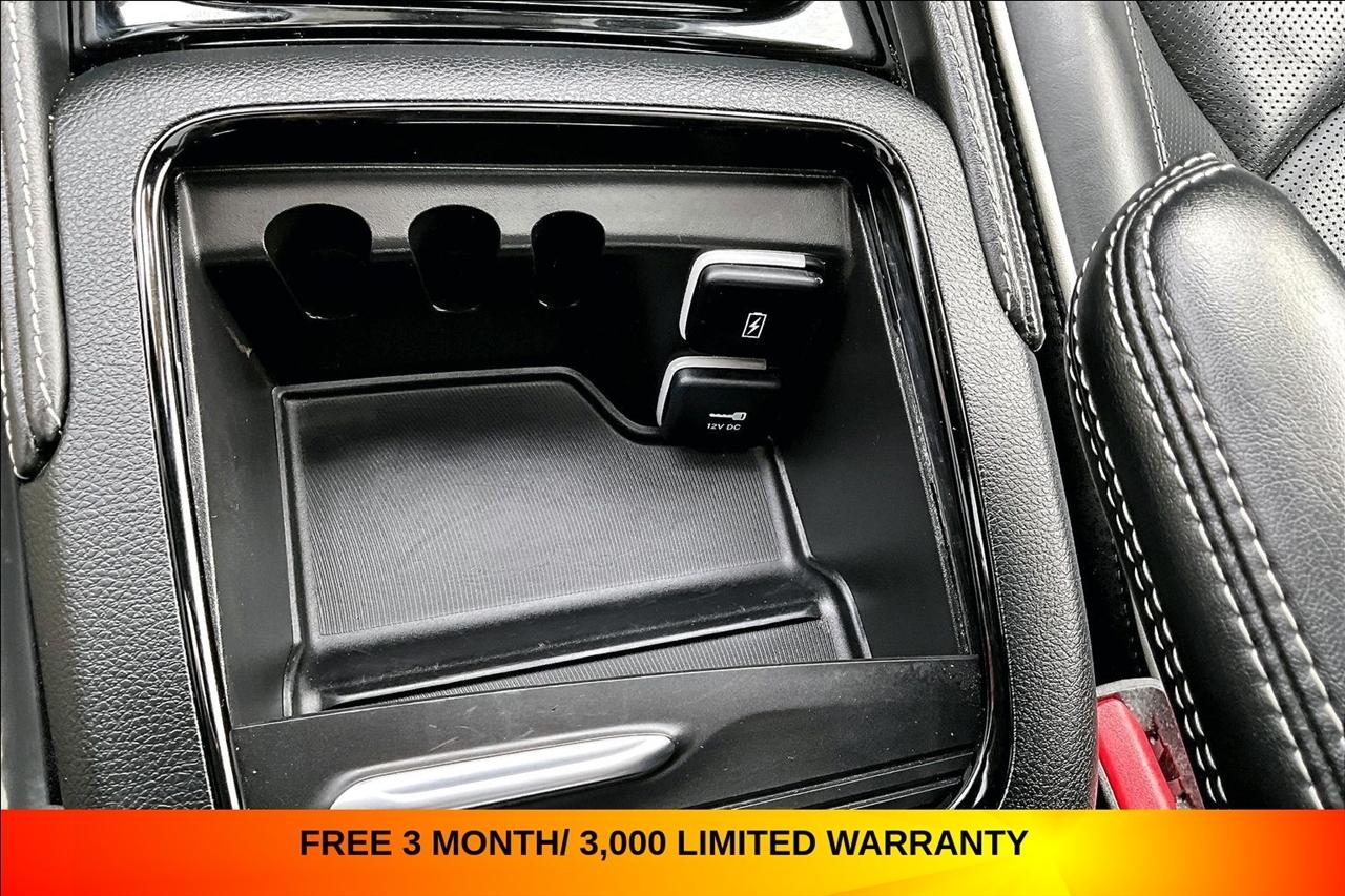 Chrysler Pacifica Limited FWD 2025