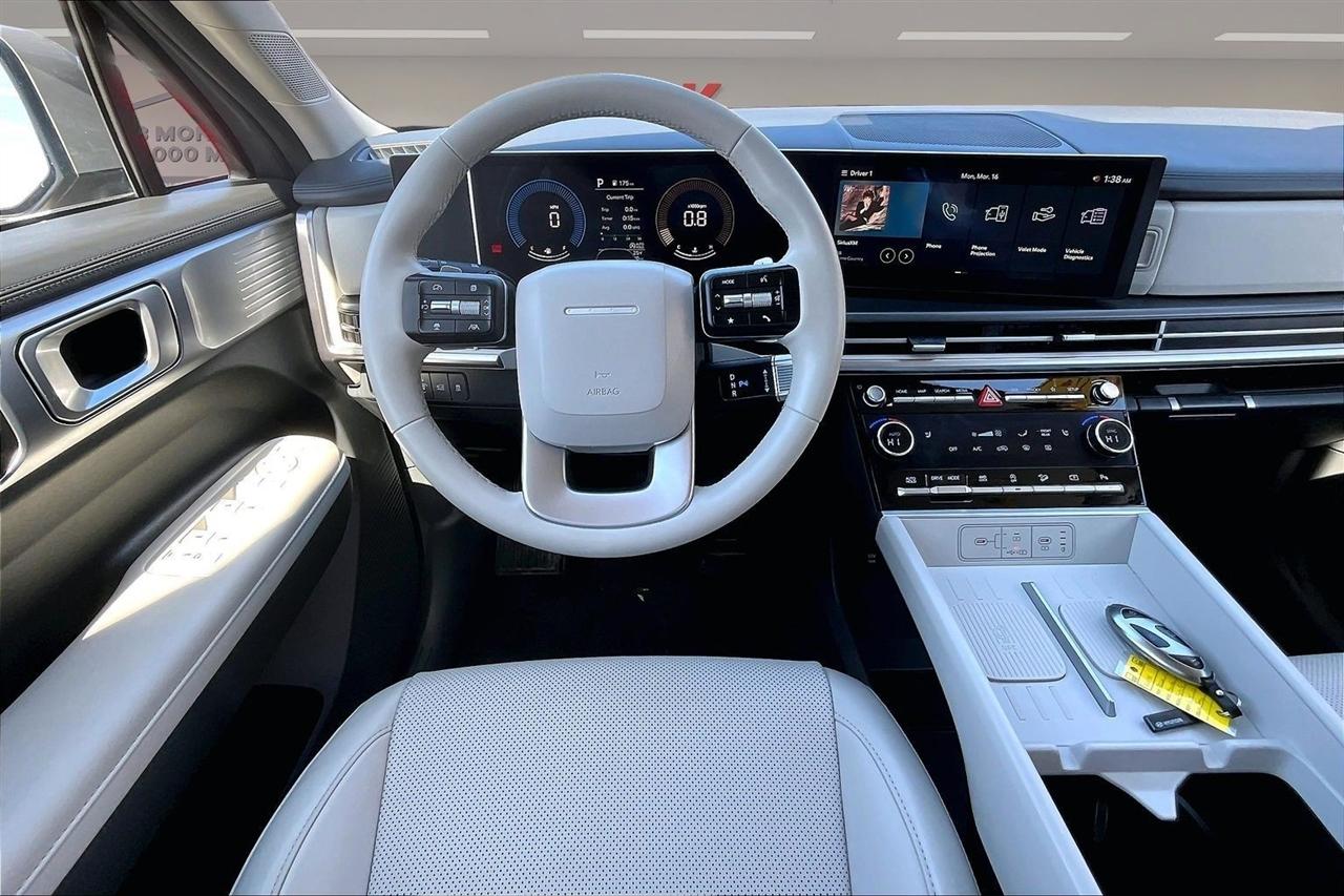 Hyundai Santa Fe SEL AWD 2025