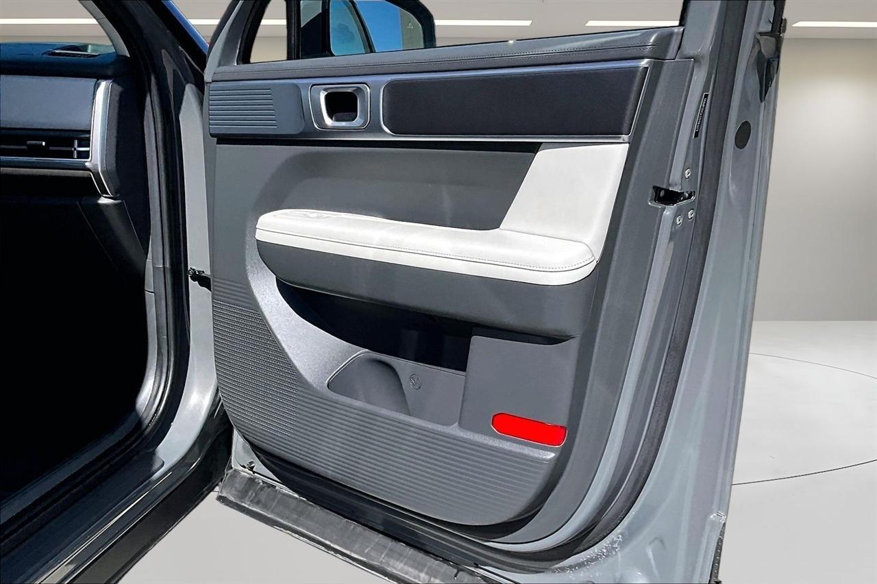 Hyundai Santa Fe SEL AWD 2025