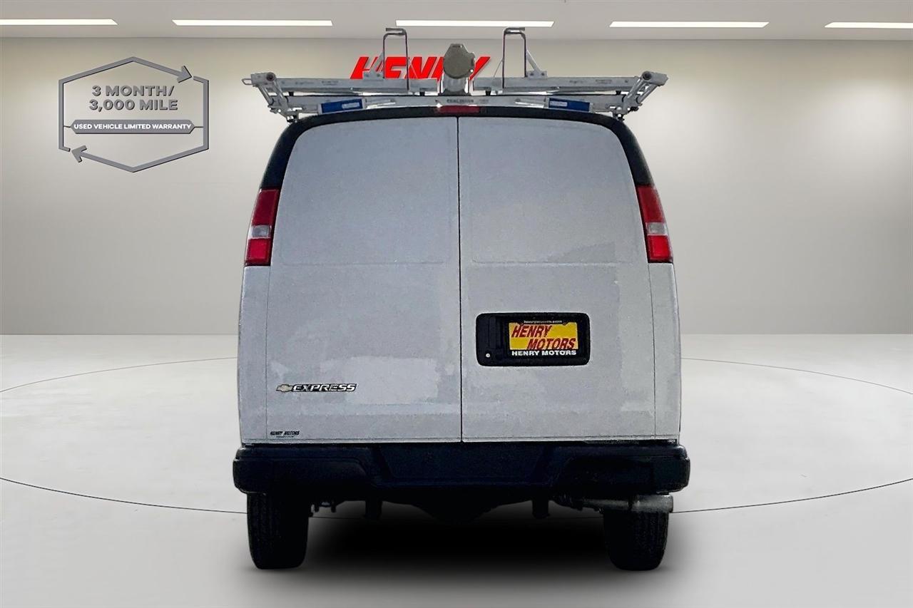 Chevrolet Express Cargo Van RWD 2500 155" 2025