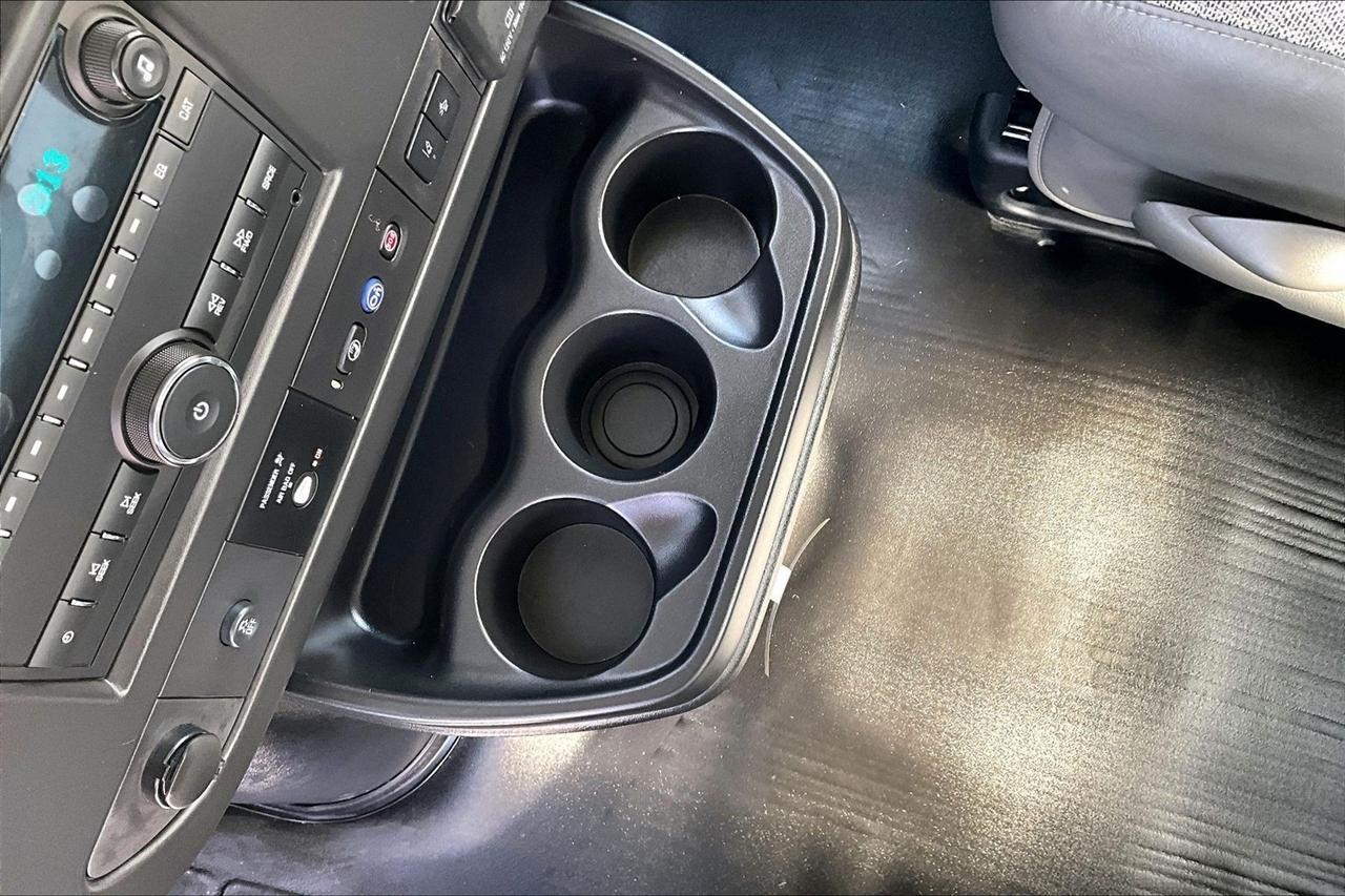 Chevrolet Express Cargo Van RWD 2500 155" 2025