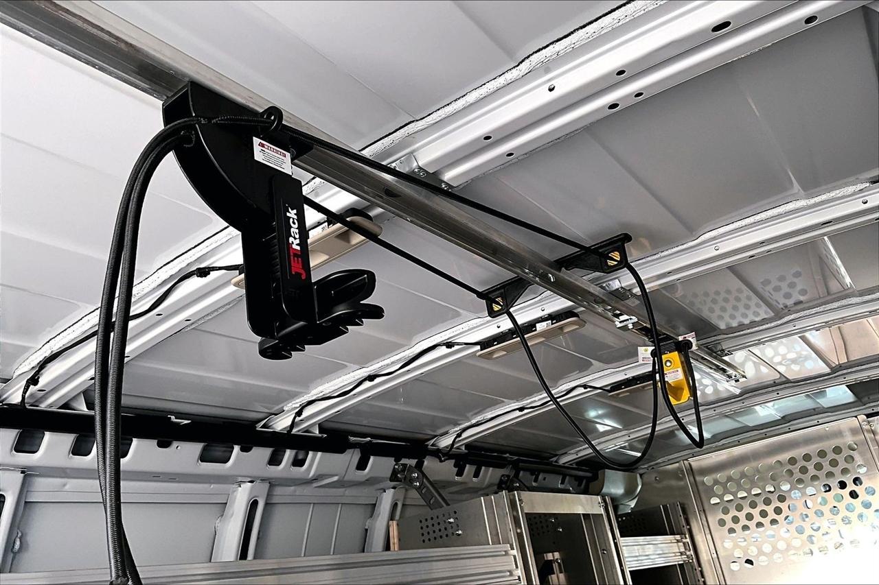 Chevrolet Express Cargo Van RWD 2500 155" 2025