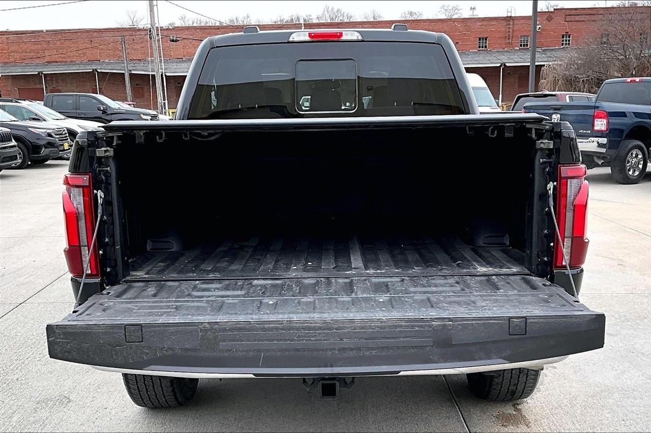 Ford F-150 Lariat 4WD SuperCrew 5.5' Box 2024