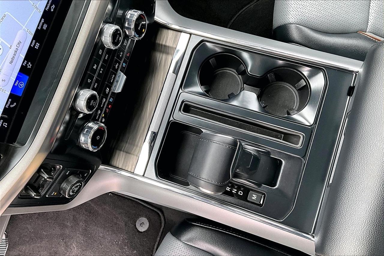 Ford F-150 Lariat 4WD SuperCrew 5.5' Box 2024