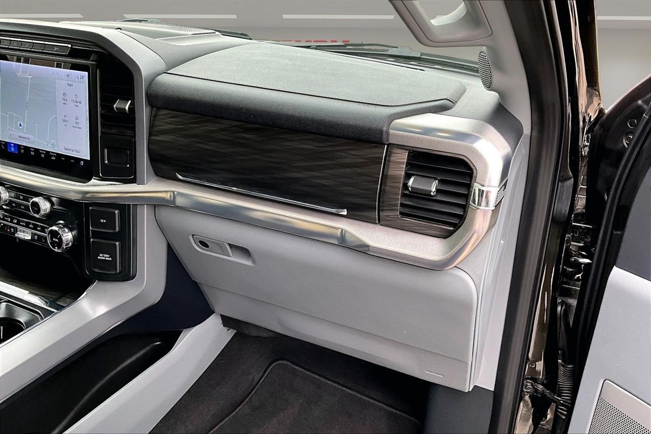 Ford F-150 Lariat 4WD SuperCrew 5.5' Box 2024