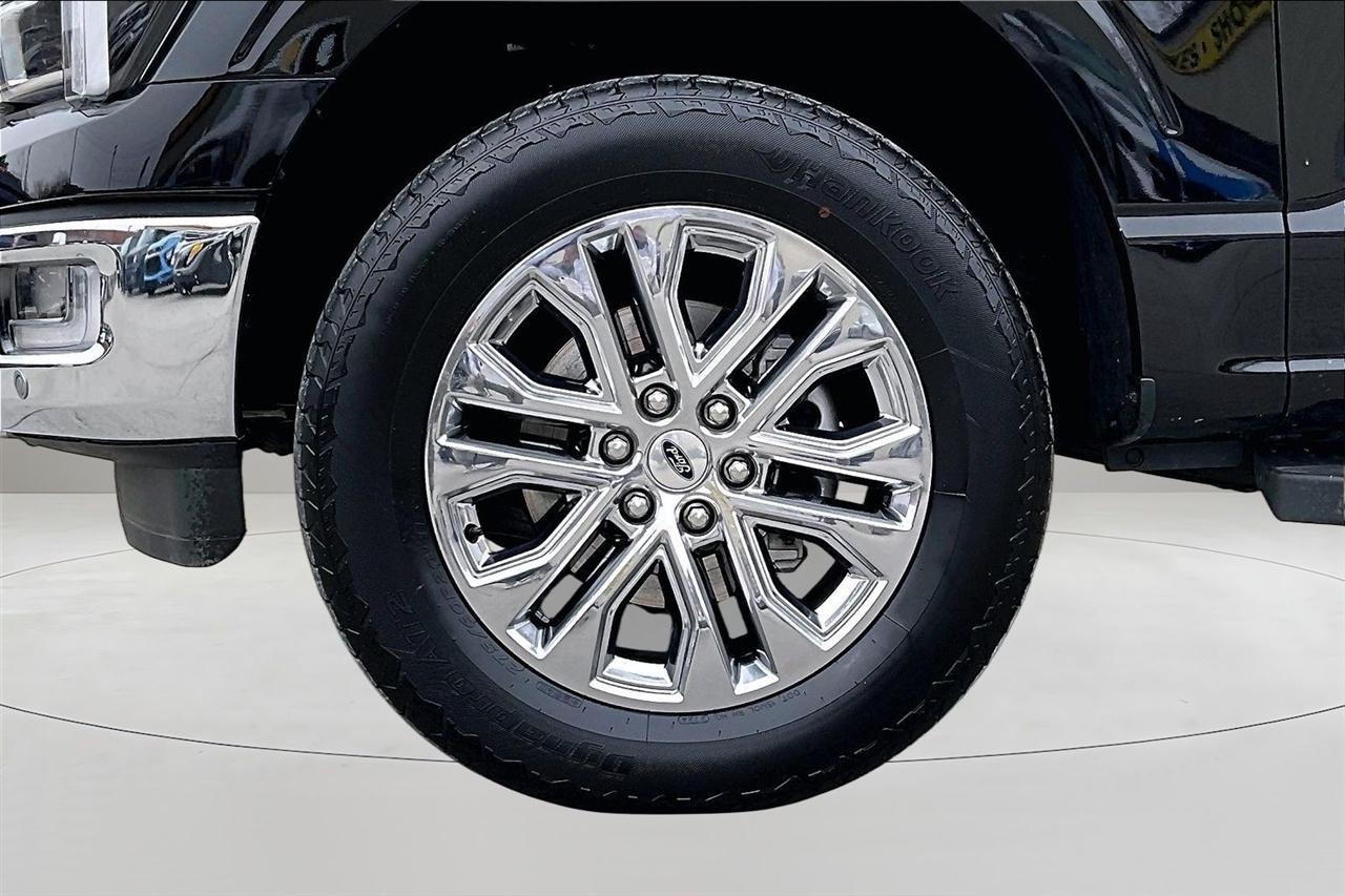 Ford F-150 Lariat 4WD SuperCrew 5.5' Box 2024