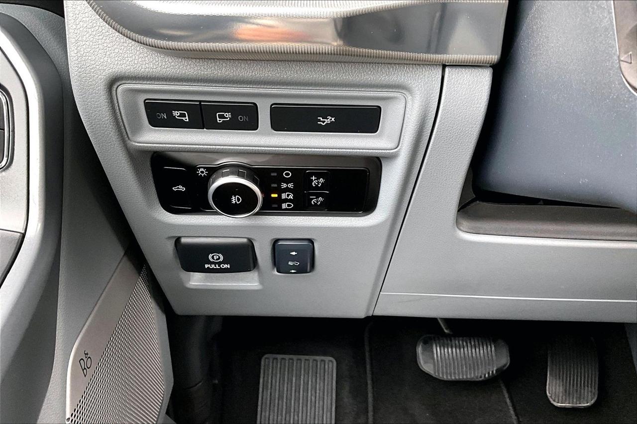 Ford F-150 Lariat 4WD SuperCrew 5.5' Box 2024