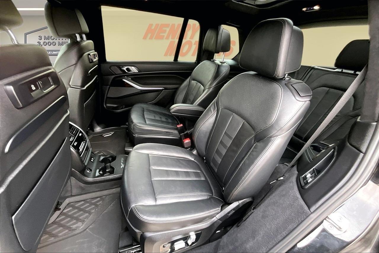 BMW X7 xDrive50i Sports Activity Vehicle 2019