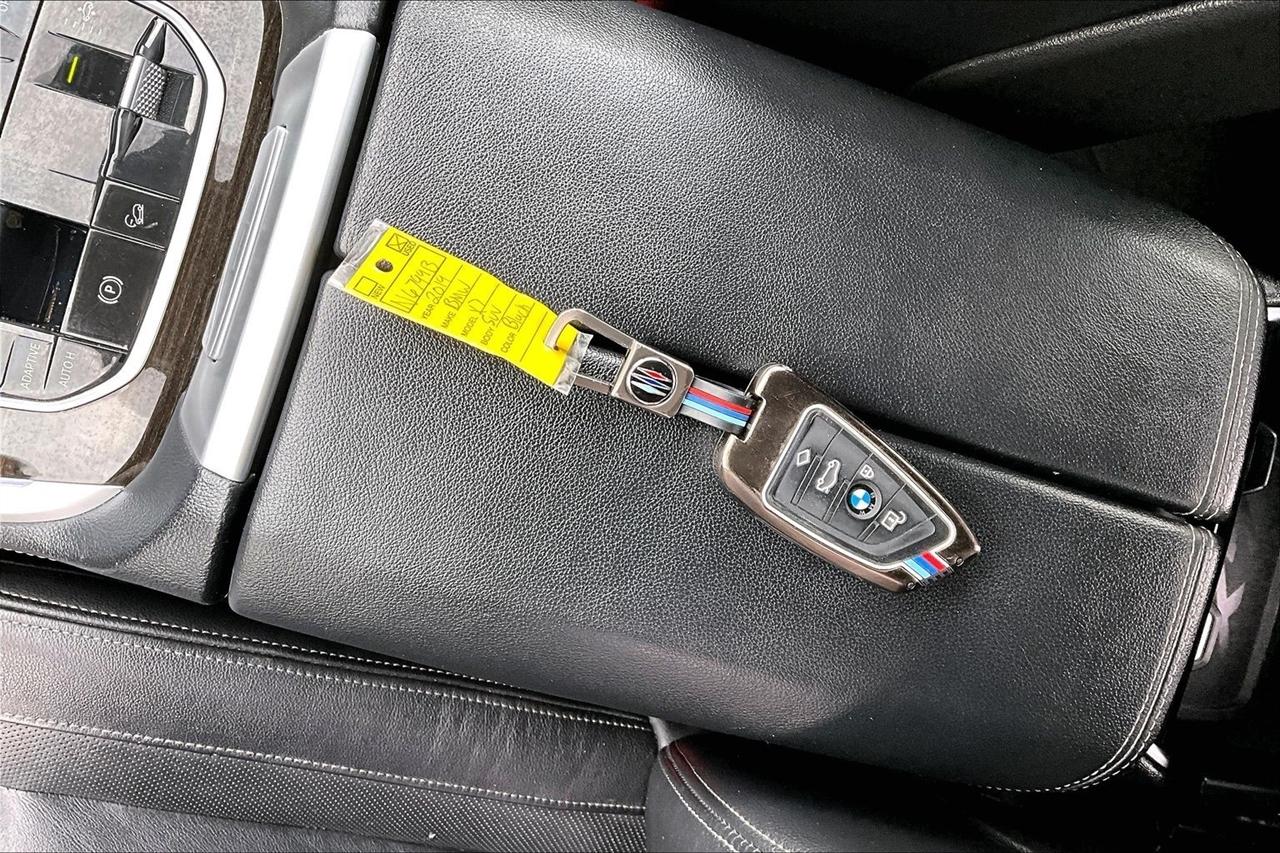 BMW X7 xDrive50i Sports Activity Vehicle 2019