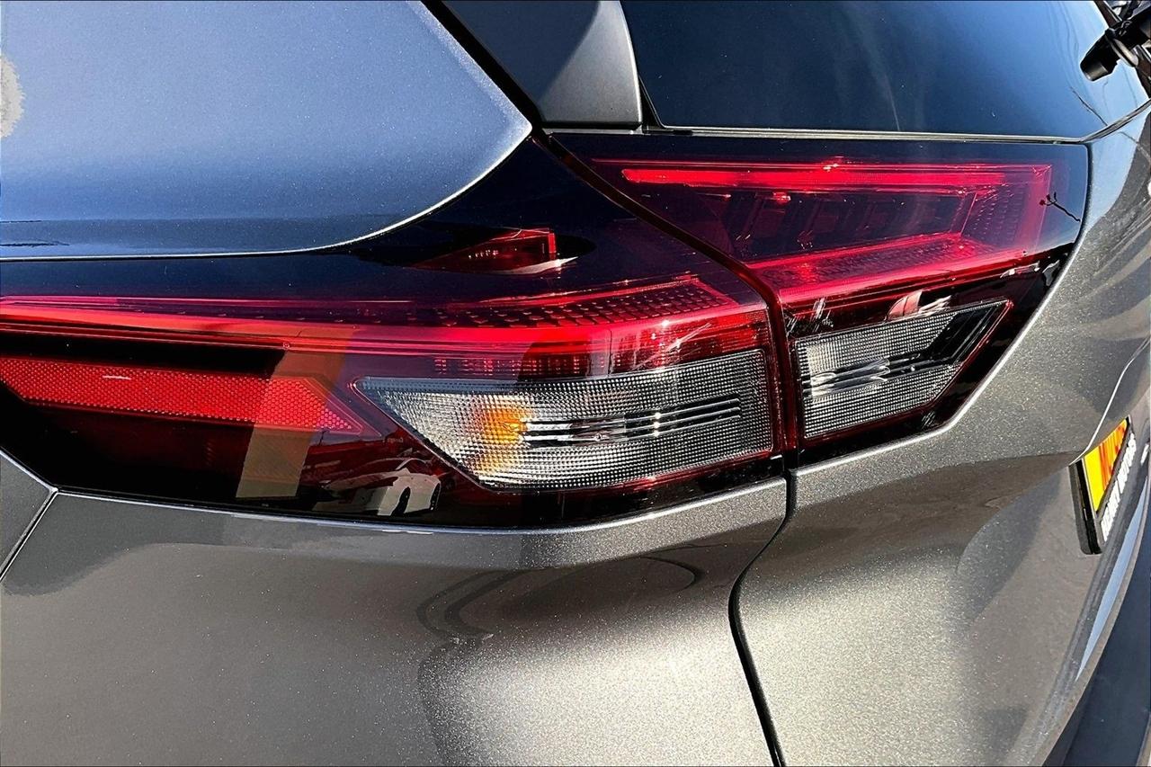 Nissan Rogue AWD SV 2023