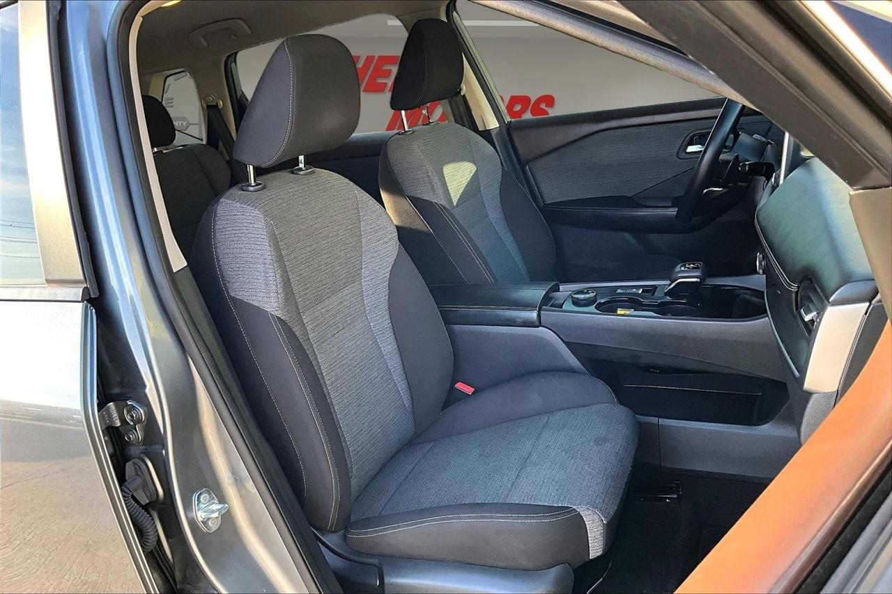 Nissan Rogue AWD SV 2023