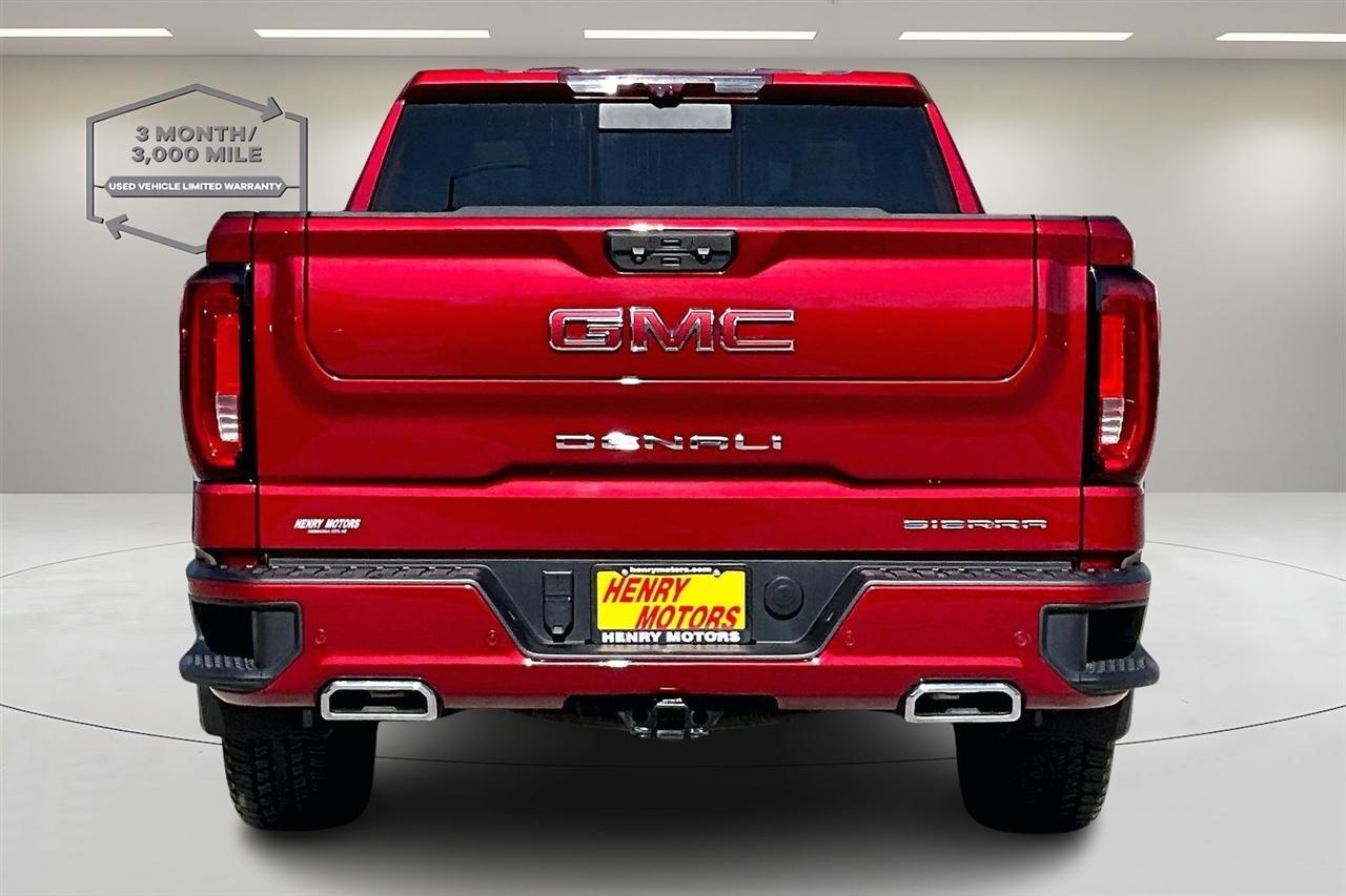 GMC Sierra 1500 4WD Crew Cab 147" Denali 2023