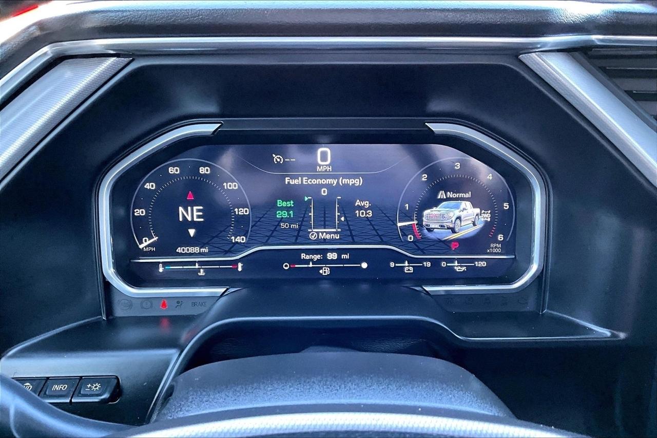GMC Sierra 1500 4WD Crew Cab 147" Denali 2023