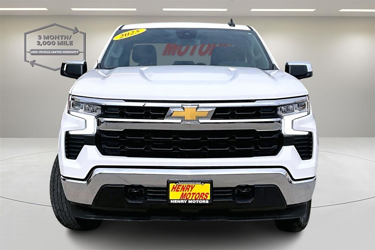Chevrolet Silverado 1500  2025
