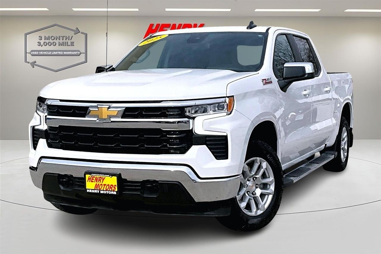 Chevrolet Silverado 1500  2025