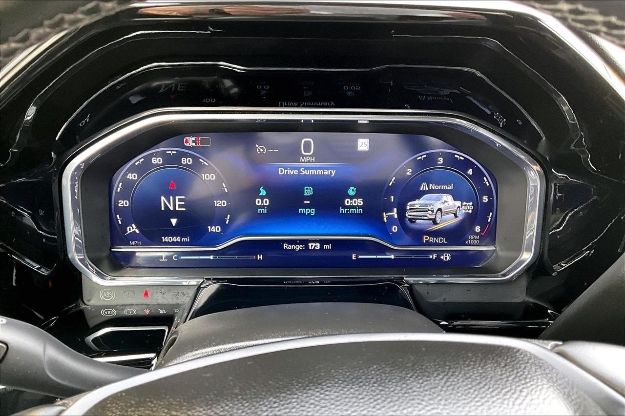 Chevrolet Silverado 1500  2025