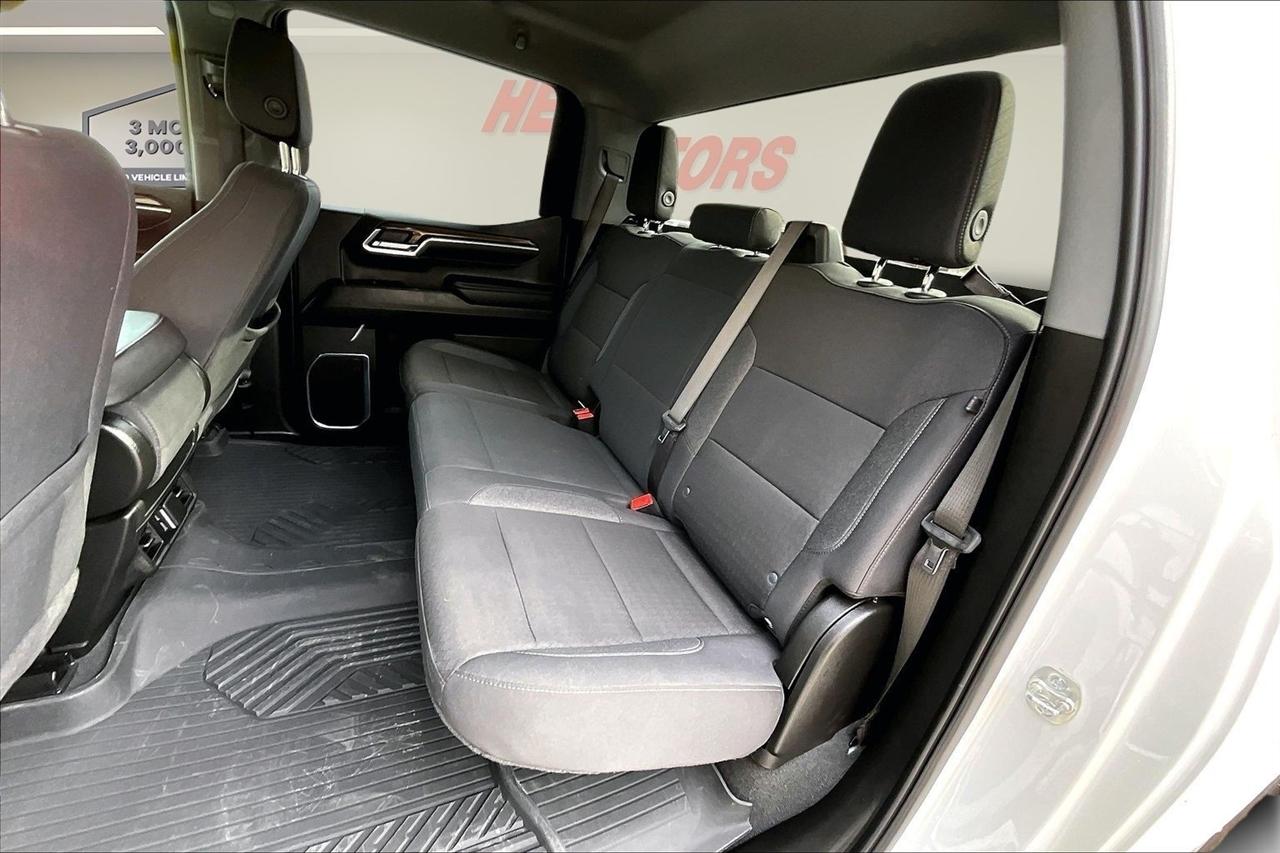 Chevrolet Silverado 1500  2025