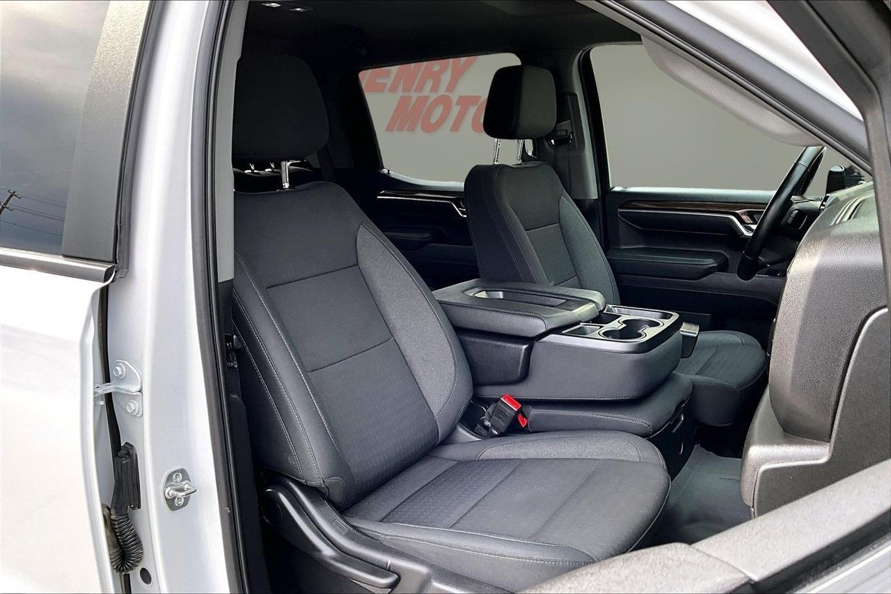 Chevrolet Silverado 1500  2025