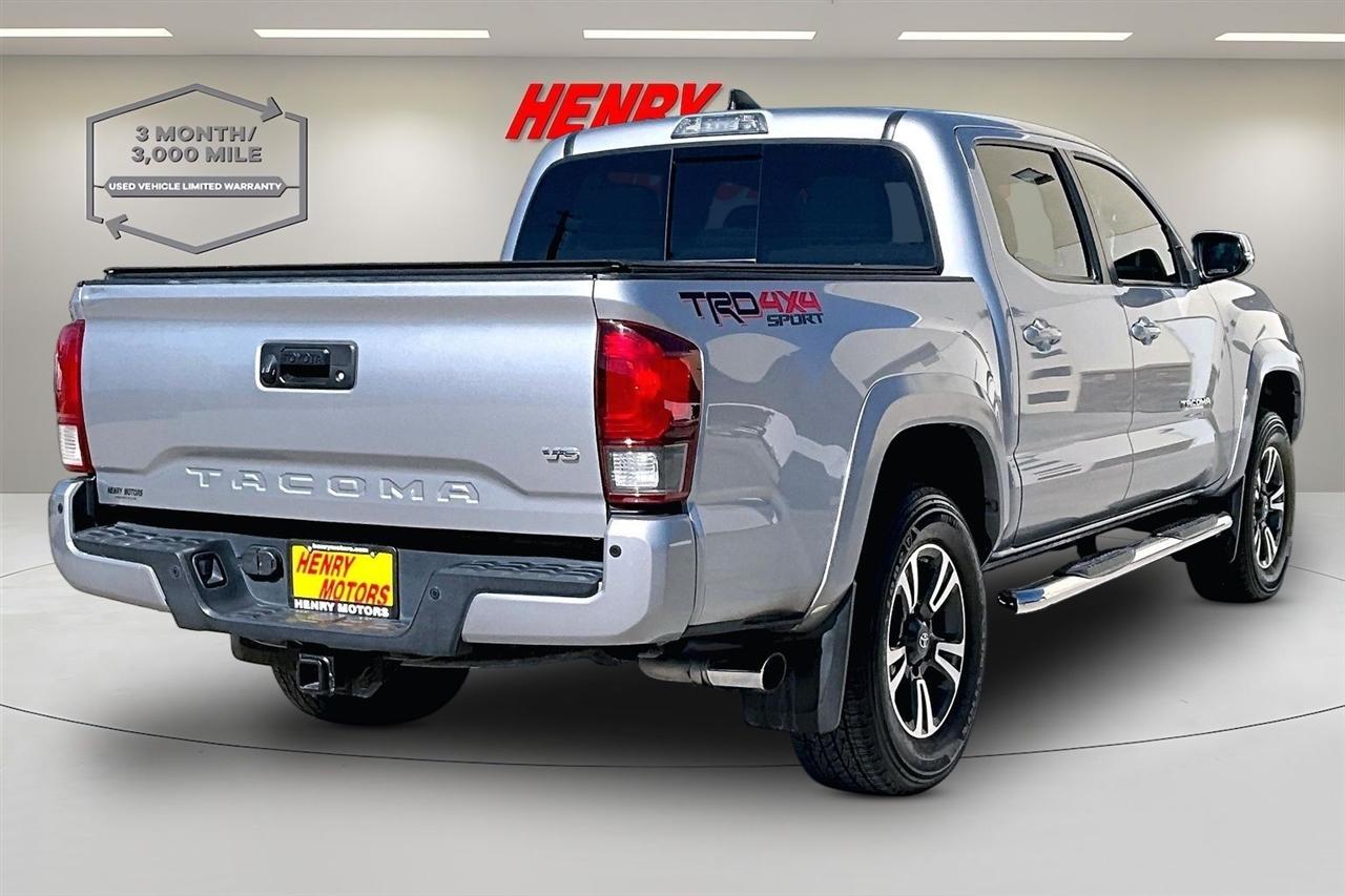 Toyota Tacoma TRD Off Road Double Cab 5' Bed V6 4x4 MT (Natl) 2018