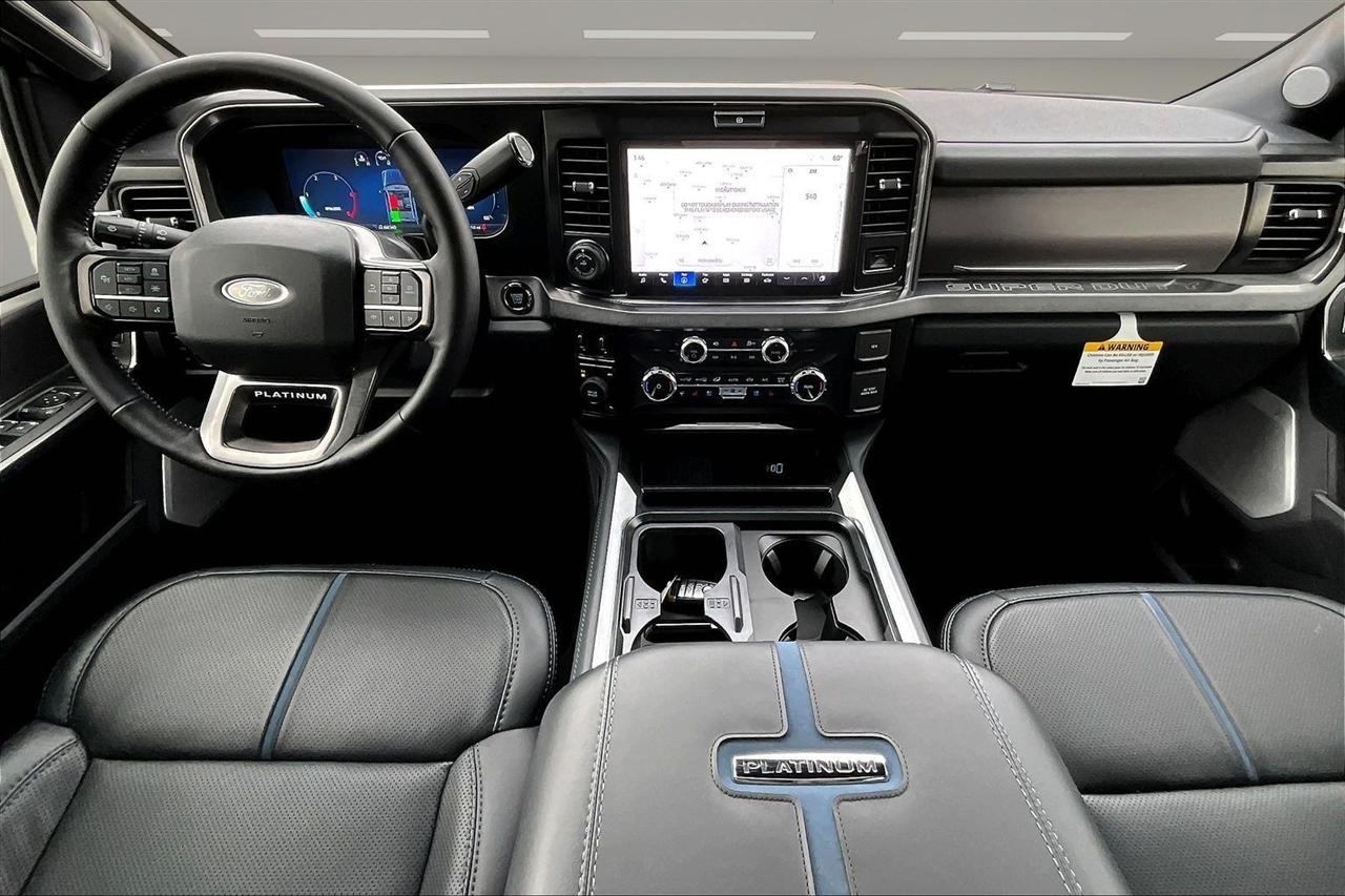 Ford Super Duty F-450 DRW  2026