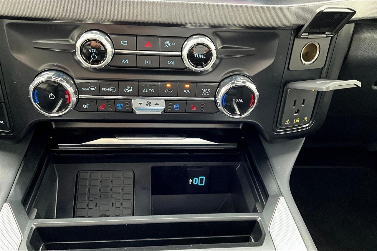 Ford Super Duty F-450 DRW  2026