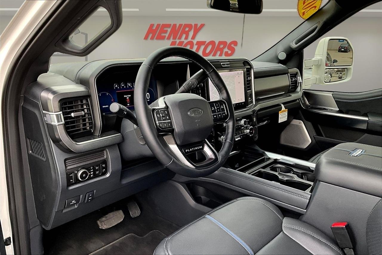 Ford Super Duty F-450 DRW  2026