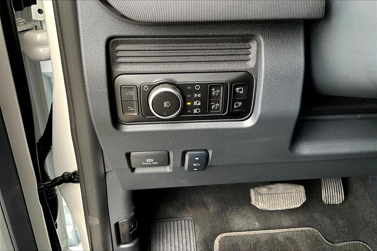 Ford Super Duty F-450 DRW  2026