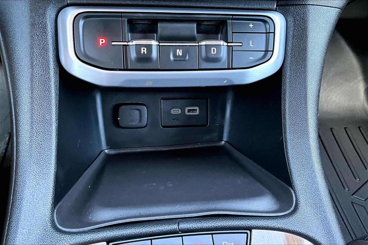 GMC Acadia FWD 4dr SLE 2020