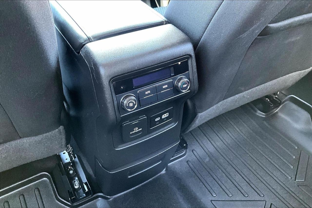 GMC Acadia FWD 4dr SLE 2020