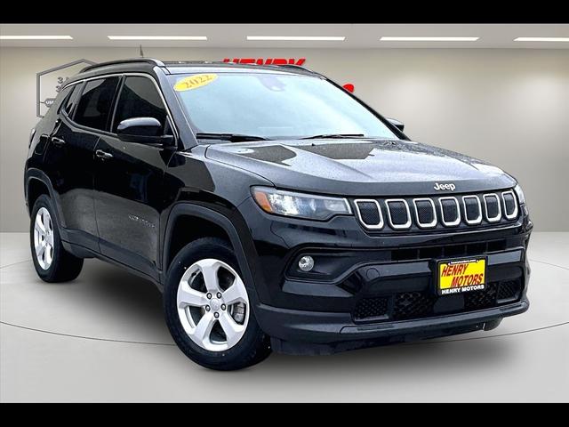 Black 2022 Jeep Compass Latitude 4WD SUV / Crossover Four-Wheel Drive Automatic
