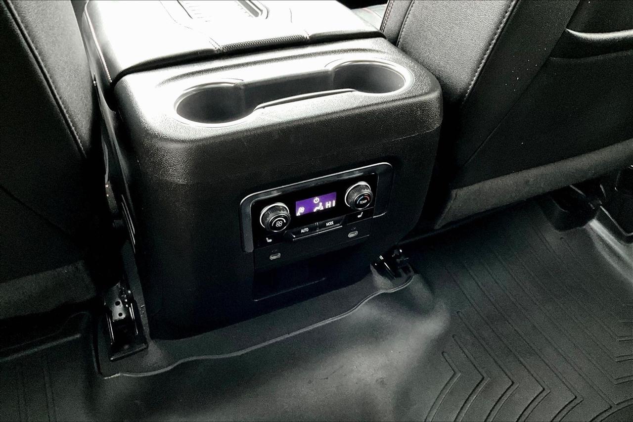Chevrolet Tahoe 4WD 4dr RST 2024