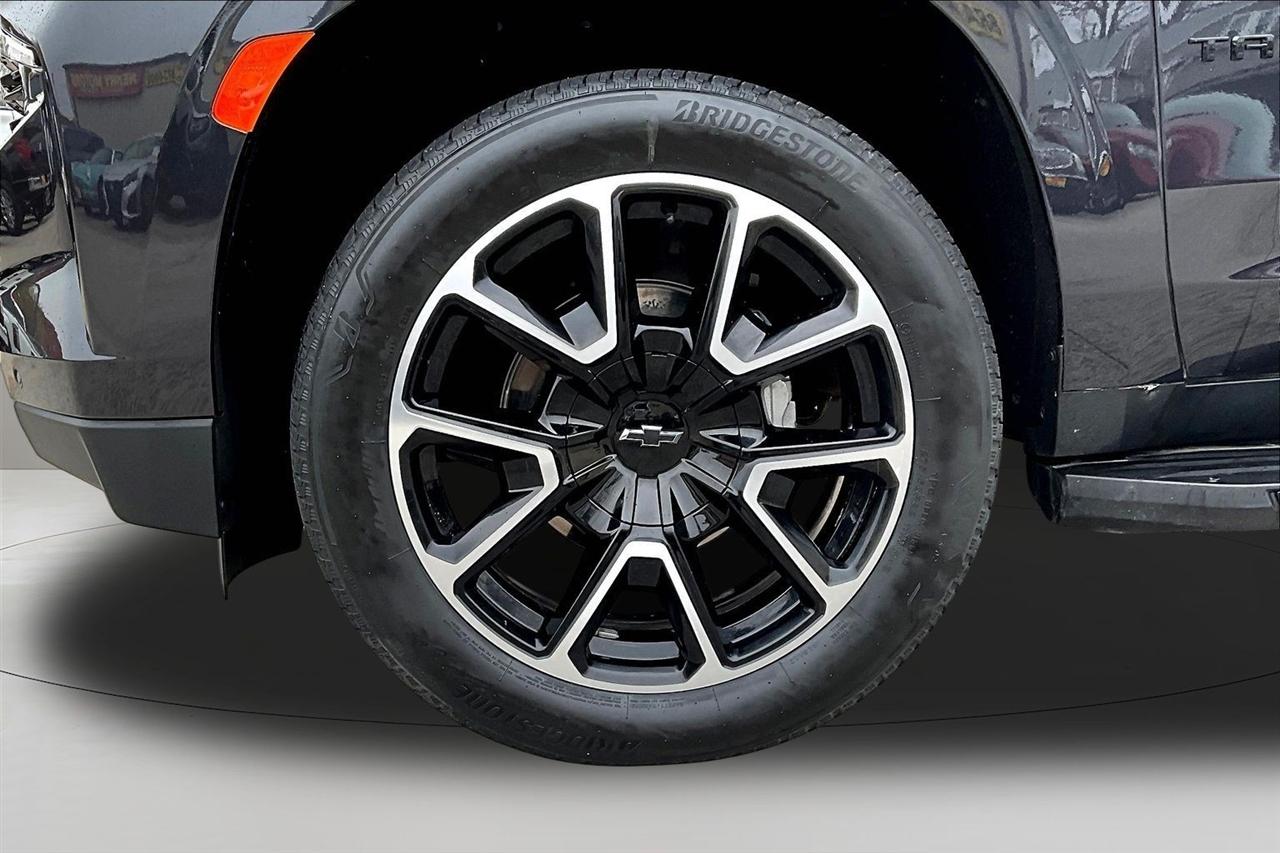 Chevrolet Tahoe 4WD 4dr RST 2024