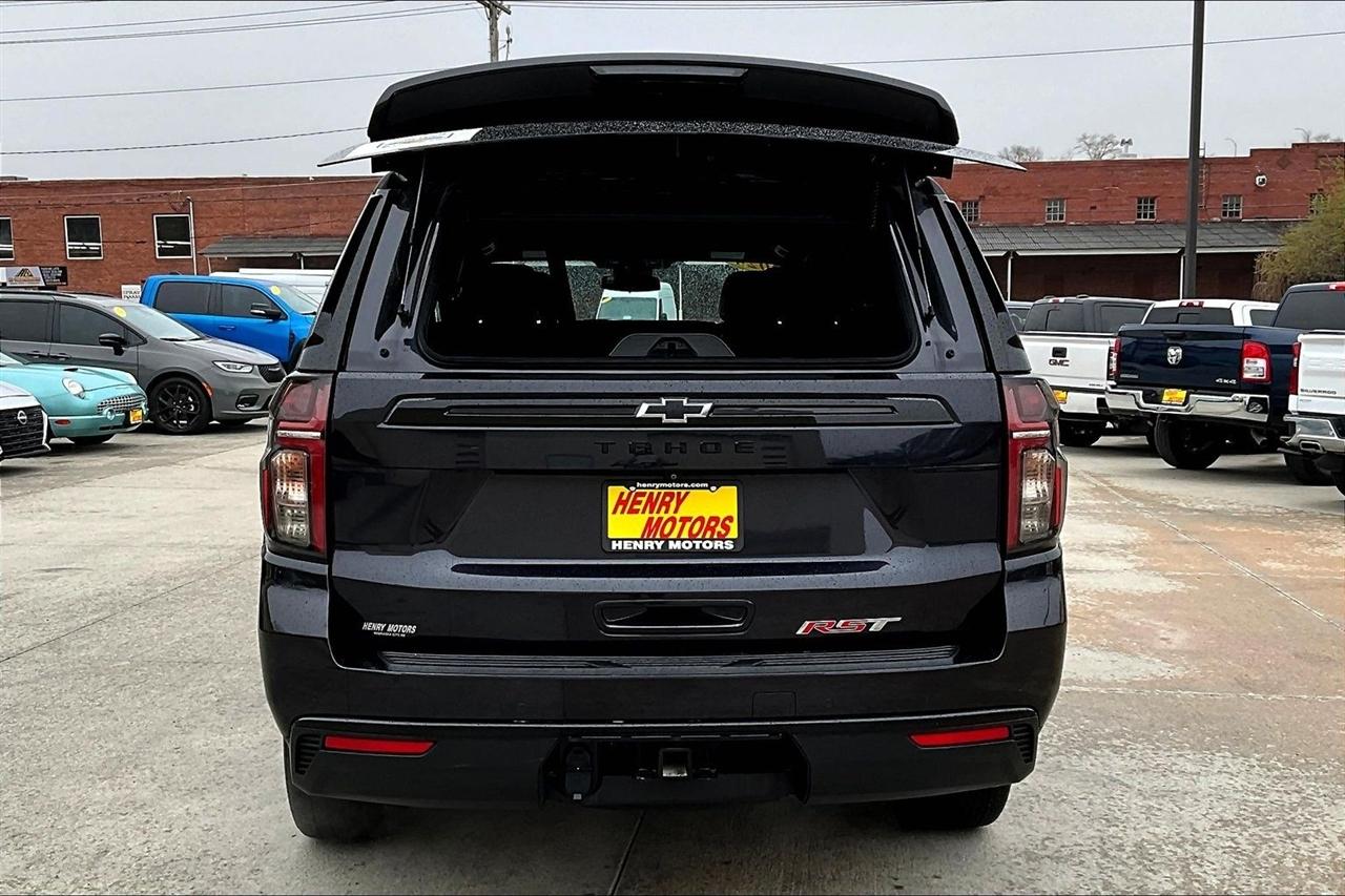 Chevrolet Tahoe 4WD 4dr RST 2024