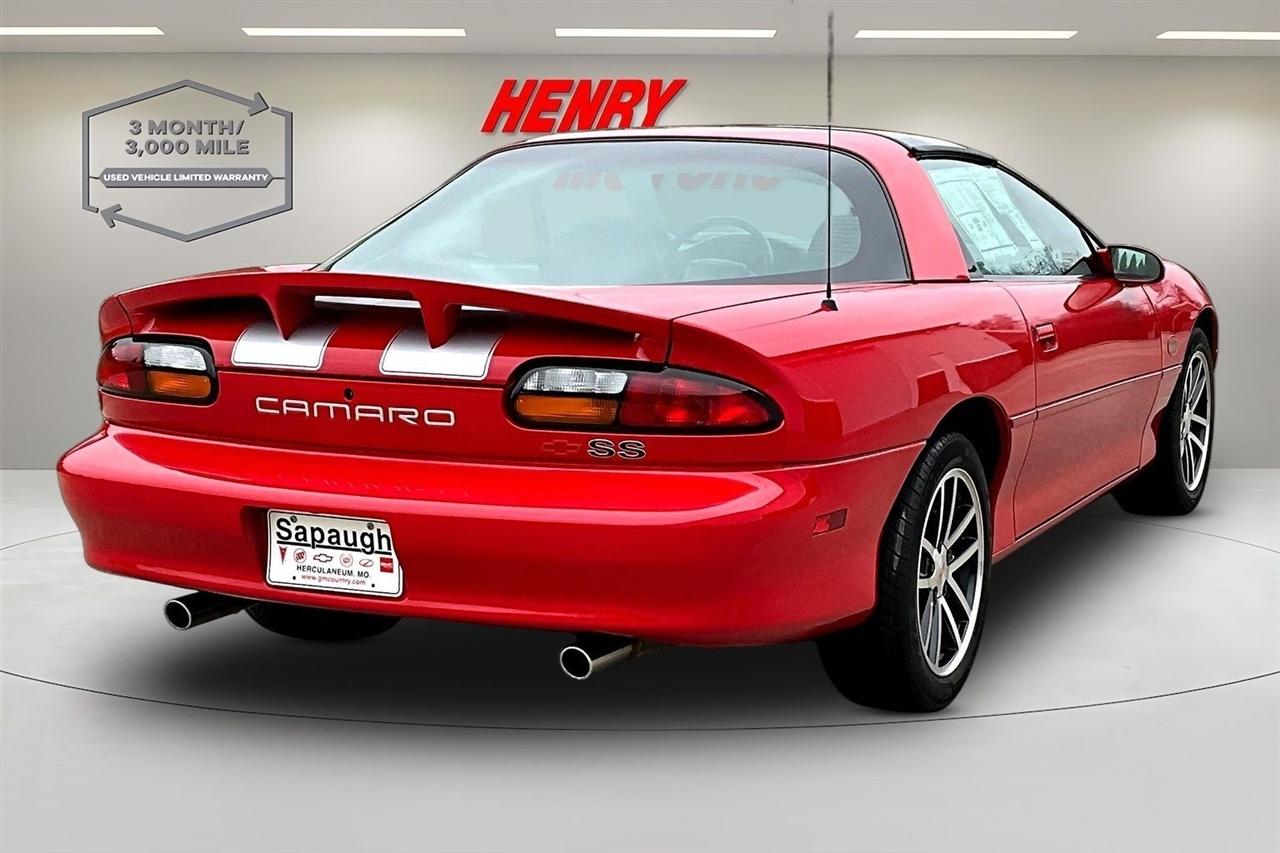 Chevrolet Camaro  2002