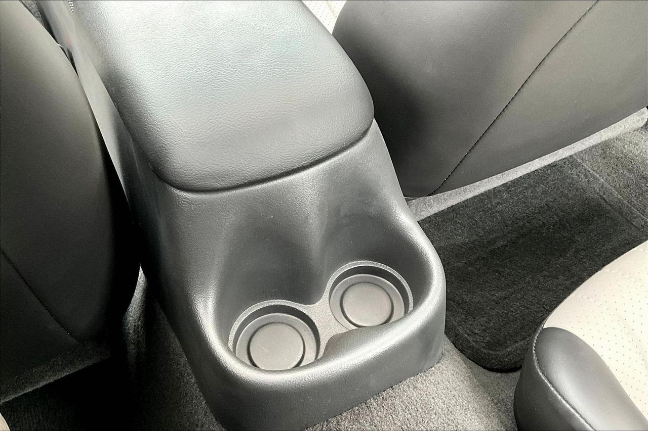 Chevrolet Camaro  2002