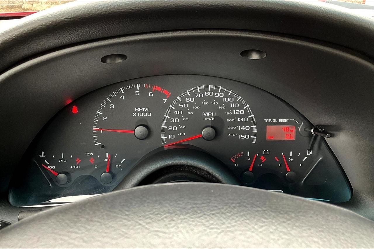 Chevrolet Camaro  2002