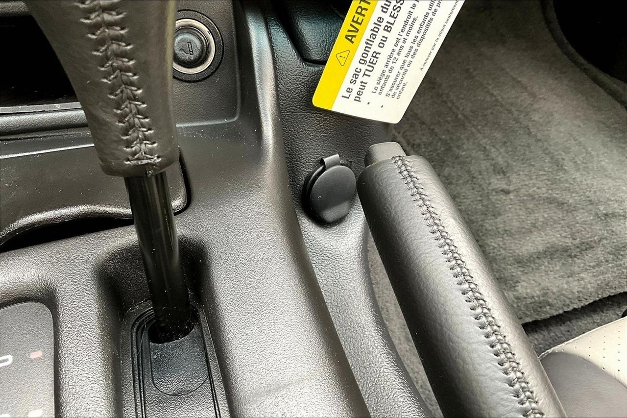 Chevrolet Camaro  2002