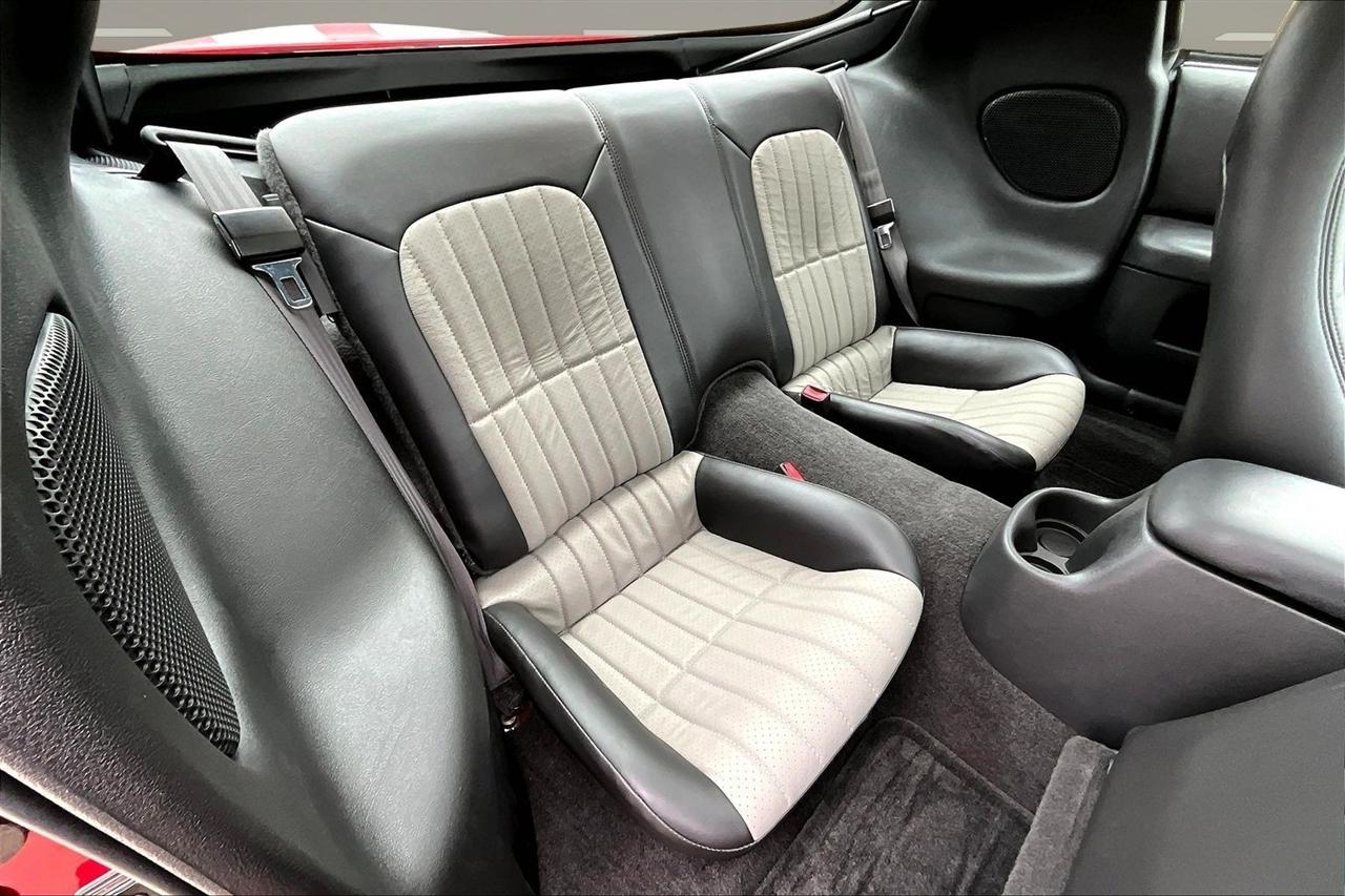 Chevrolet Camaro  2002