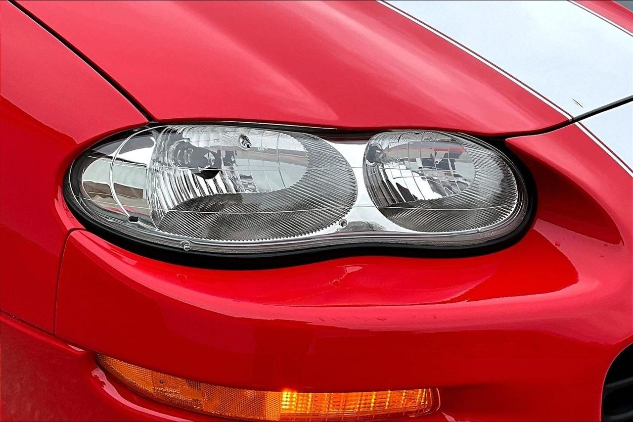 Chevrolet Camaro  2002