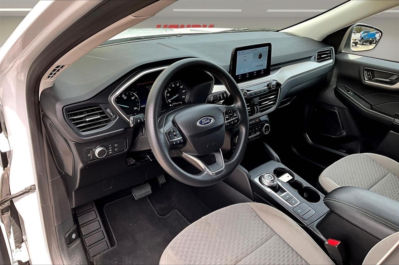 Ford Escape SE Hybrid FWD 2022
