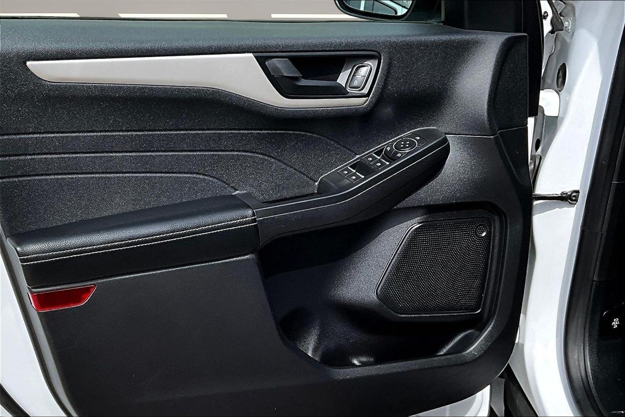 Ford Escape SE Hybrid FWD 2022
