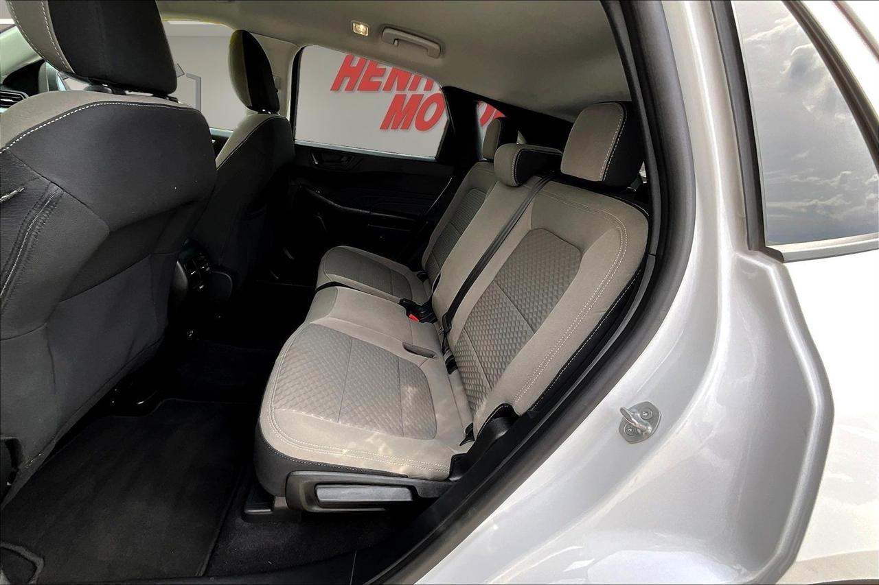 Ford Escape SE Hybrid FWD 2022