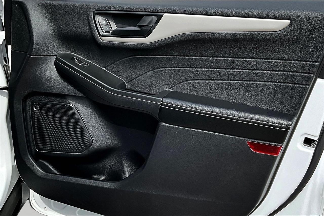 Ford Escape SE Hybrid FWD 2022