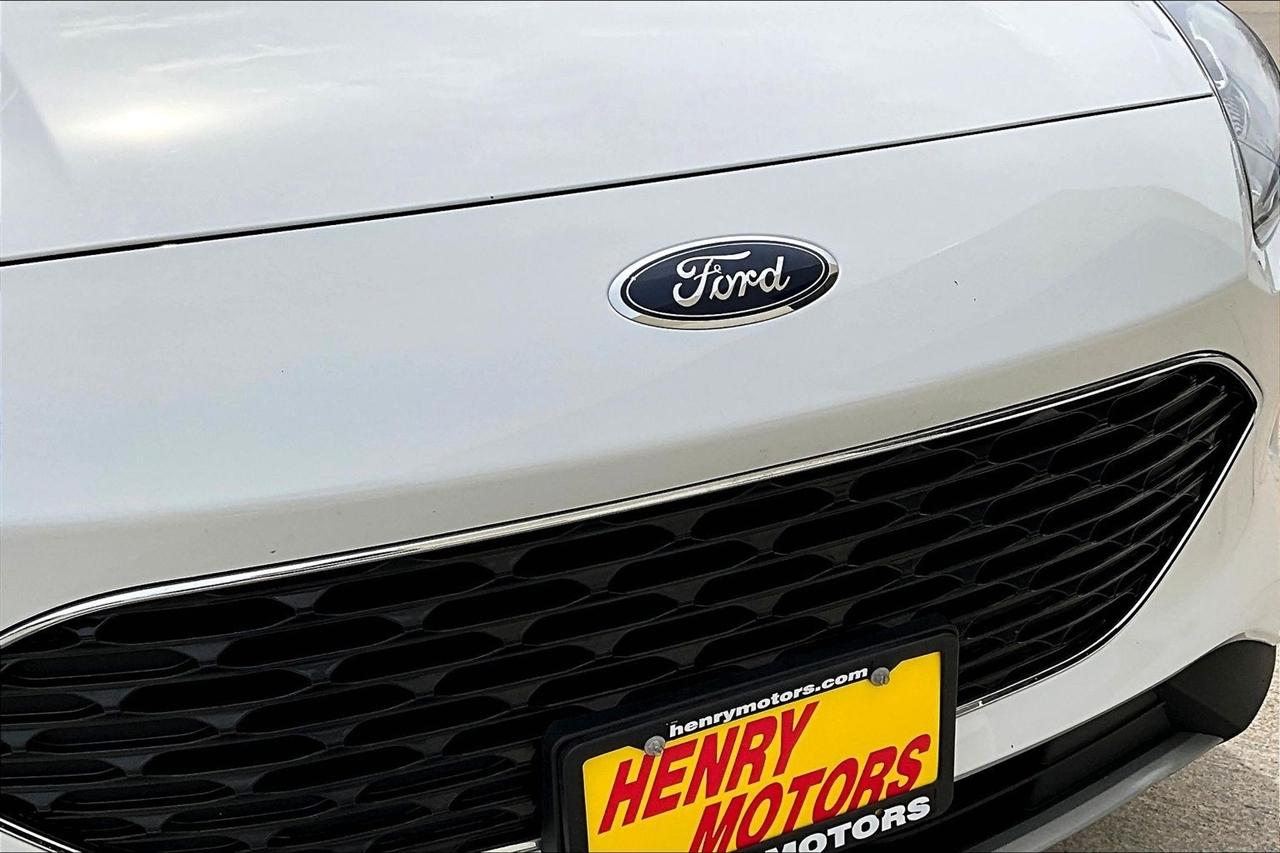 Ford Escape SE Hybrid FWD 2022