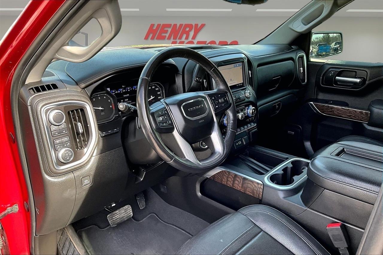 GMC Sierra 1500 4WD Crew Cab 147" Denali 2019
