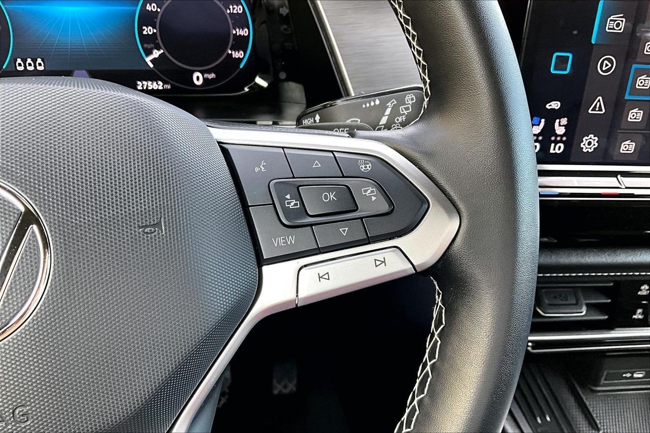 Volkswagen Atlas Cross Sport 2.0T SE w/Technology 4MOTION 2025