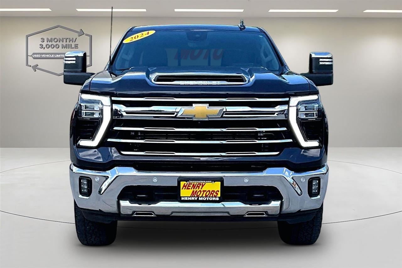 Chevrolet Silverado 3500HD 4WD Crew Cab 159" LTZ 2024