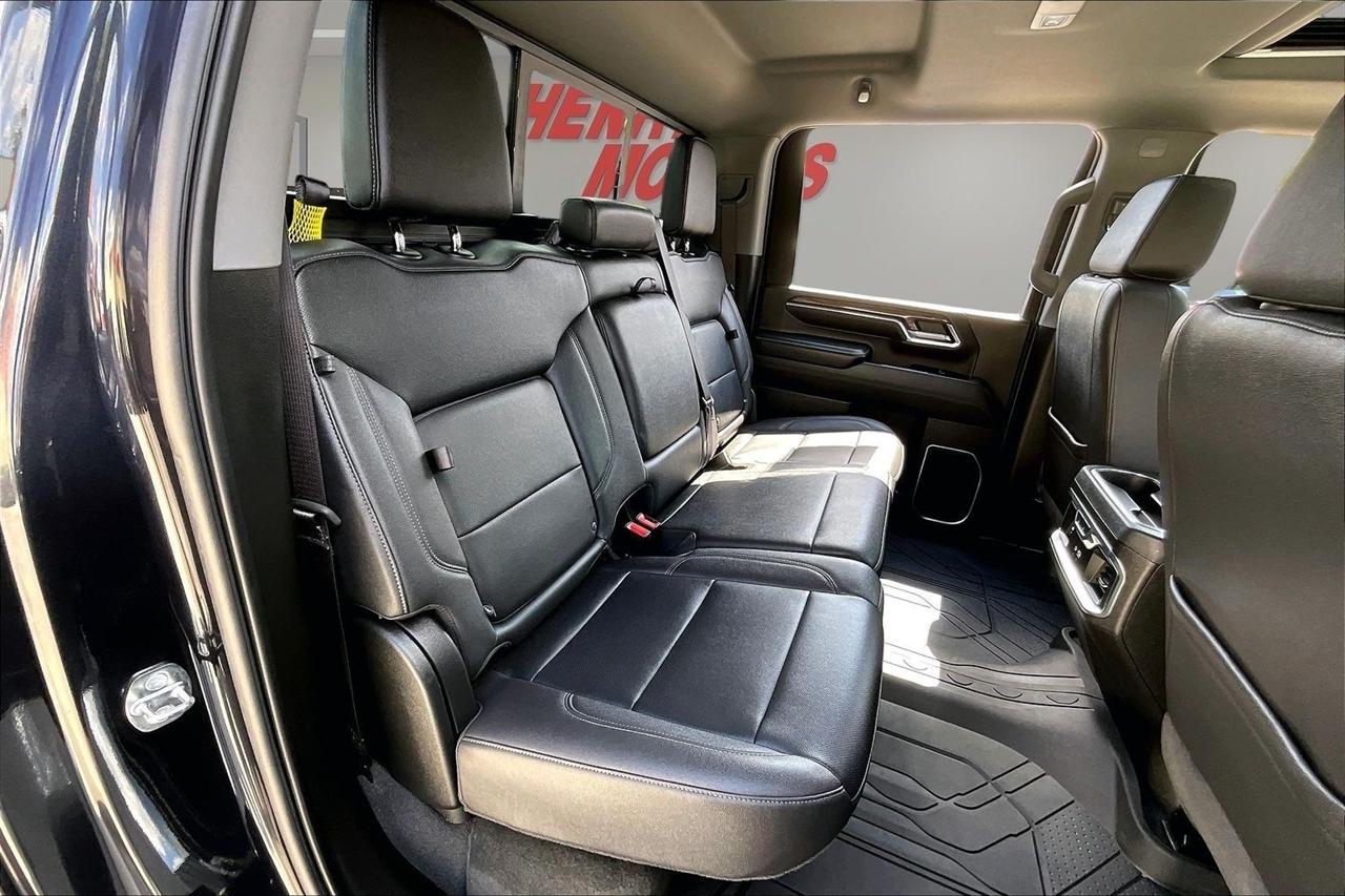 Chevrolet Silverado 3500HD 4WD Crew Cab 159" LTZ 2024