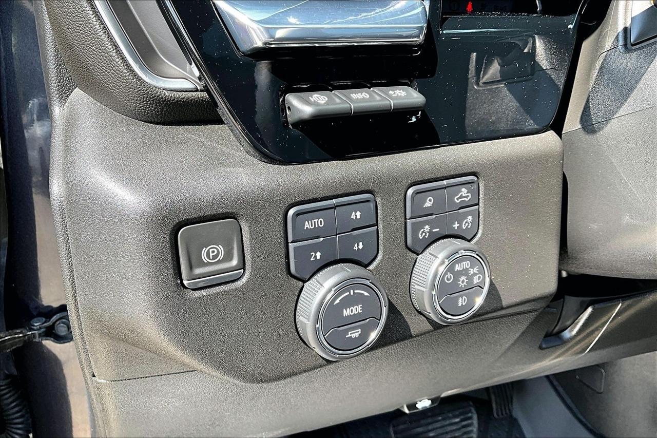 Chevrolet Silverado 3500HD 4WD Crew Cab 159" LTZ 2024